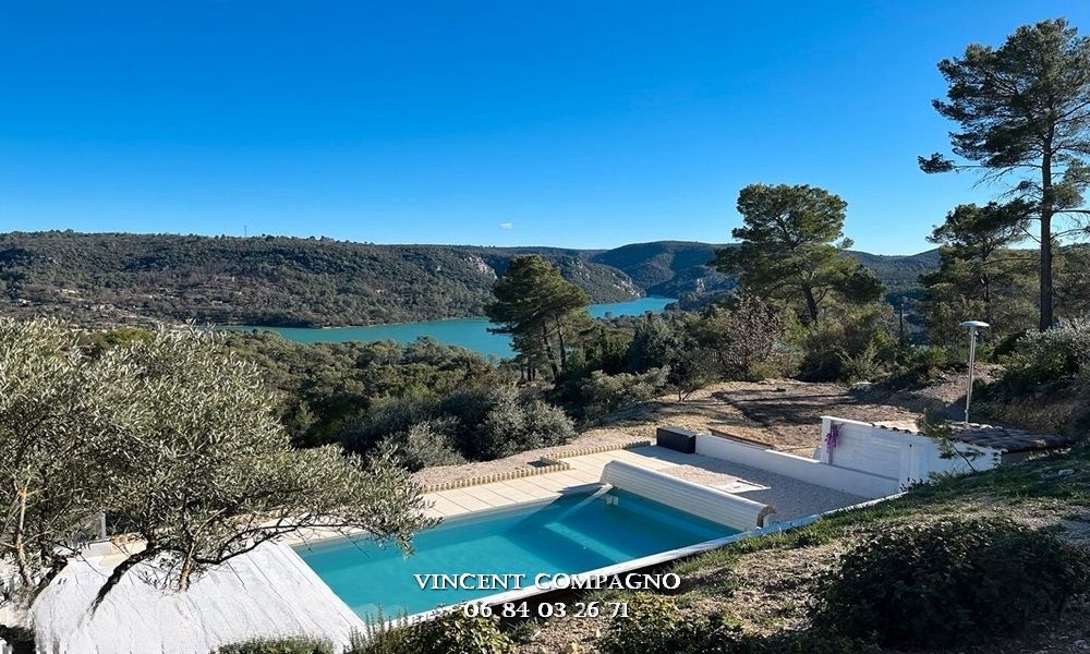 ESPARRON-DE-VERDON Maison Esparron de Verdon 10 pièce(s) 227 m2 3
