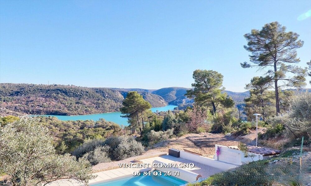 ESPARRON-DE-VERDON Maison Esparron de Verdon 10 pièce(s) 227 m2 4