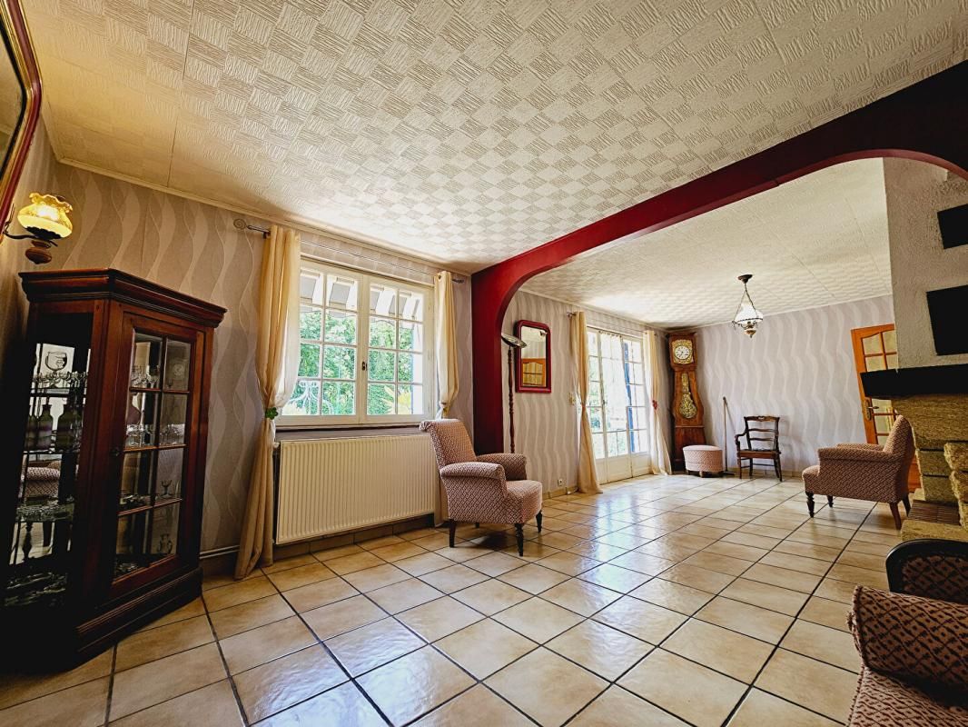 LE SUBDRAY LE SUBDRAY MAISON 4 PIECES PISCINE SOUS SOL GARAGE 3