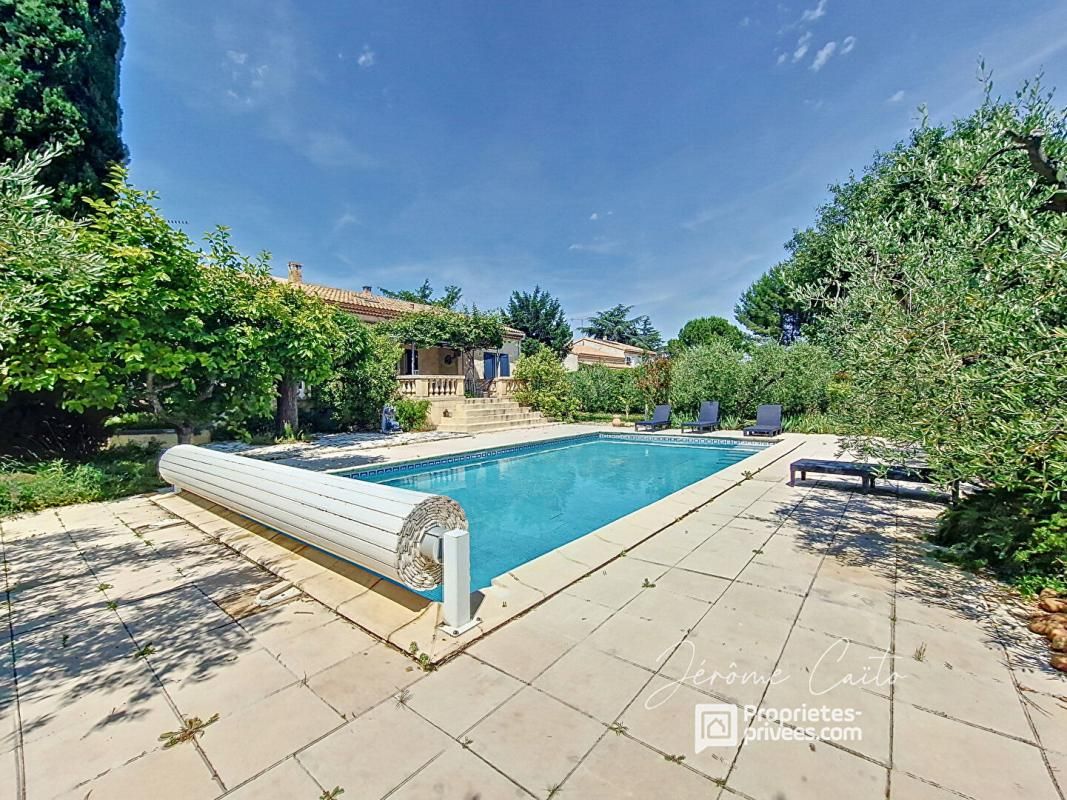 BEZOUCE Maison Bezouce 9 pièce(s) 224 m2 - Gîte - Piscine 3