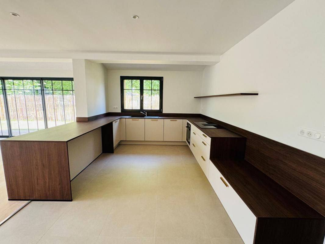 LA TESTE-DE-BUCH Maison La Teste De Buch 6 pièce(s) 137 m2 3