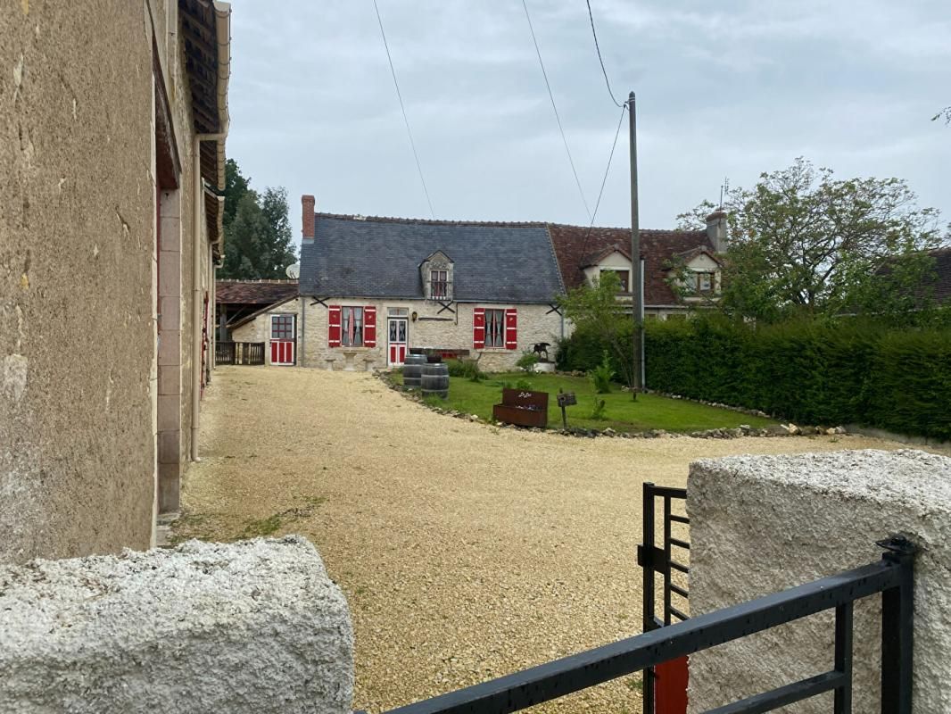 OULCHES Maison Oulches 6 pièce(s) 160 m2 2