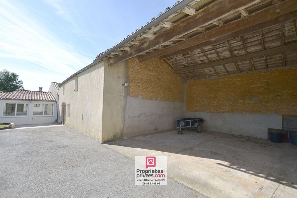 MAREUIL-SUR-LAY-DISSAIS Maison Mareuil Sur Lay Dissais 6 pièce(s) 135 m2 3