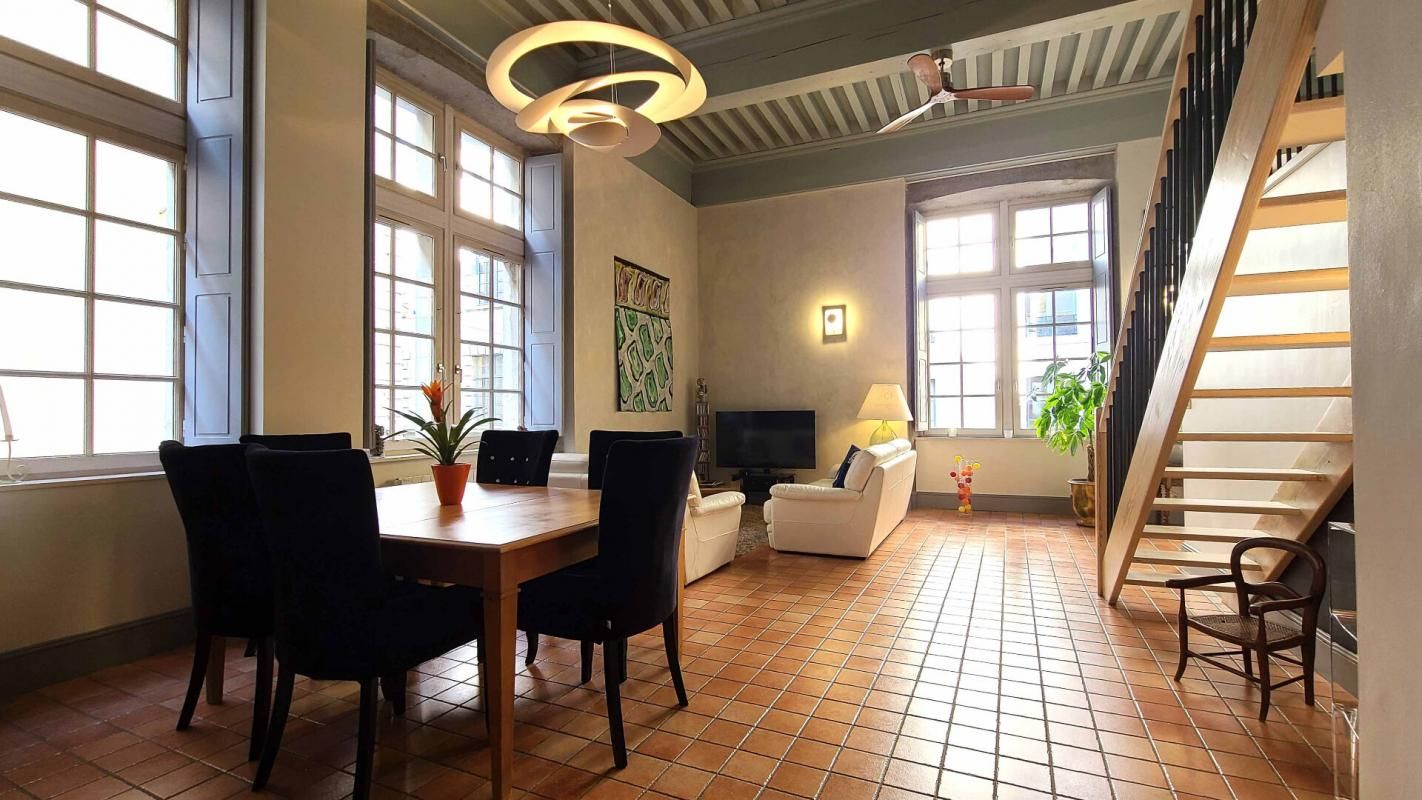 APPARTEMENT T4 / CENTRE VILLE DE CARCASSONNE