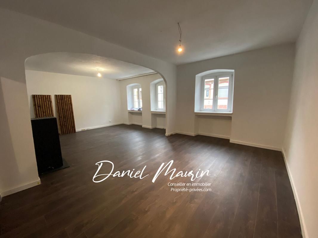 BITCHE DUPLEX lumineux avec 3 CHAMBRES dans une copropriétés de 2 appart 4