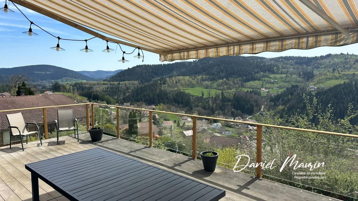 chalet de 171 m² vue imprenable en montagne secteur Gérardmer