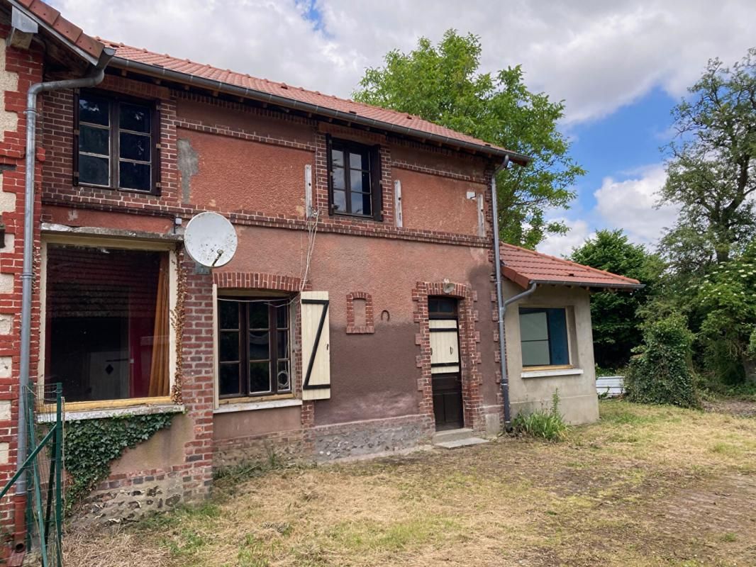 Etrepagny , tous commerces et écoles, maison de 92 m² sur un terrain de 855 m²