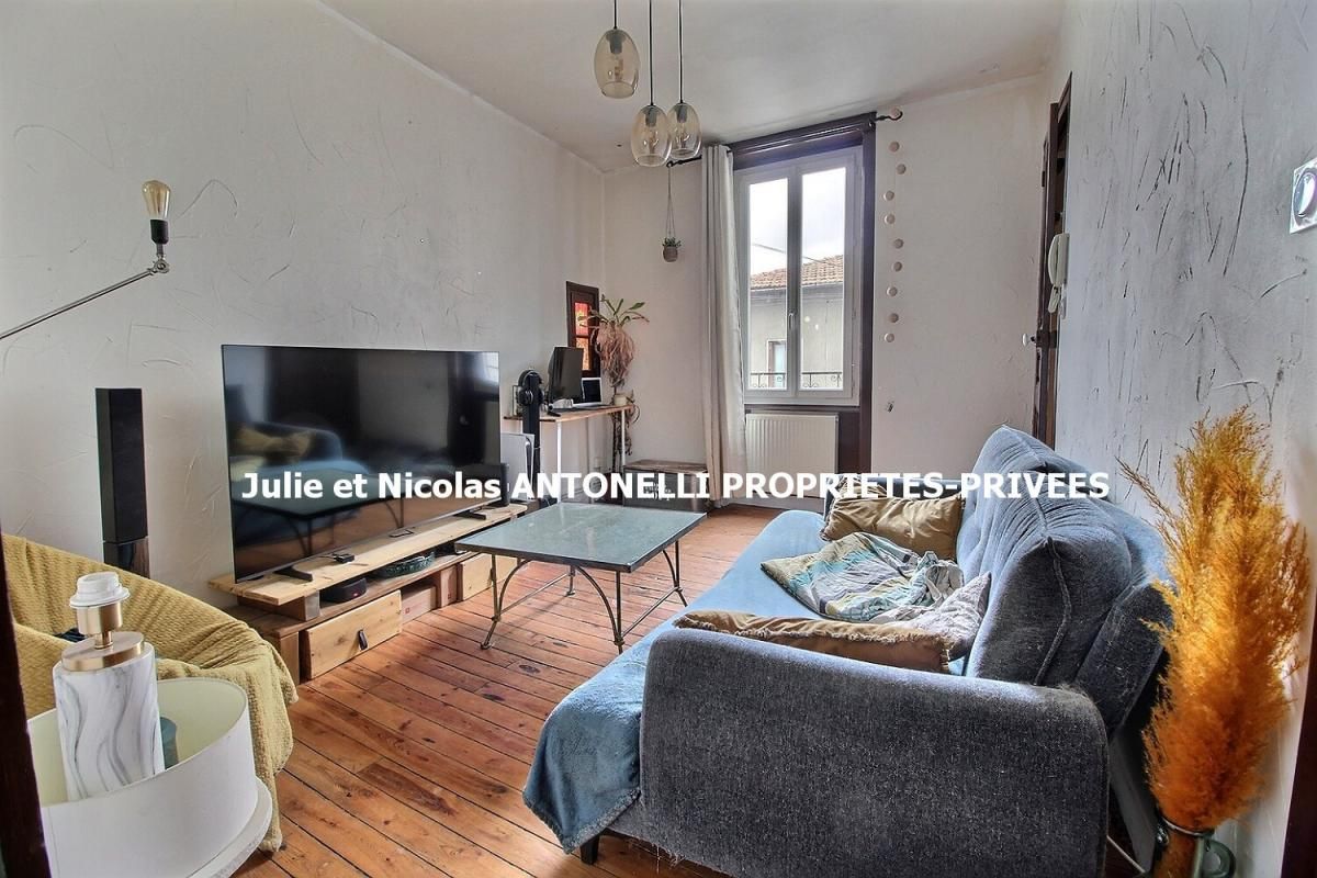 BAS-EN-BASSET Bas en Basset 43210  maison de village 59m²  3 pièces 1 chambre 1