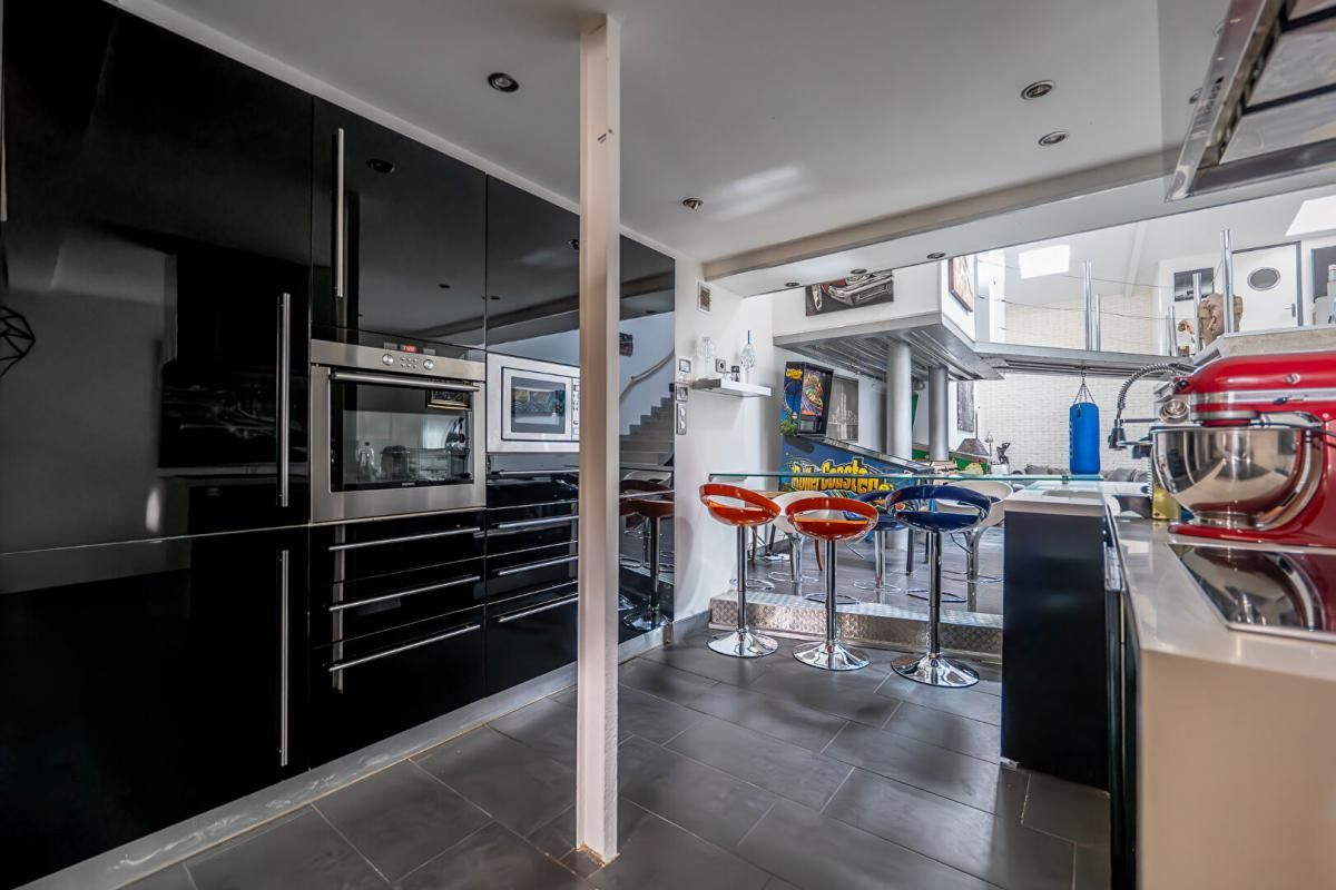 ASNIERES-SUR-SEINE Loft Asnieres Sur Seine 6 pièces 200 m2 2
