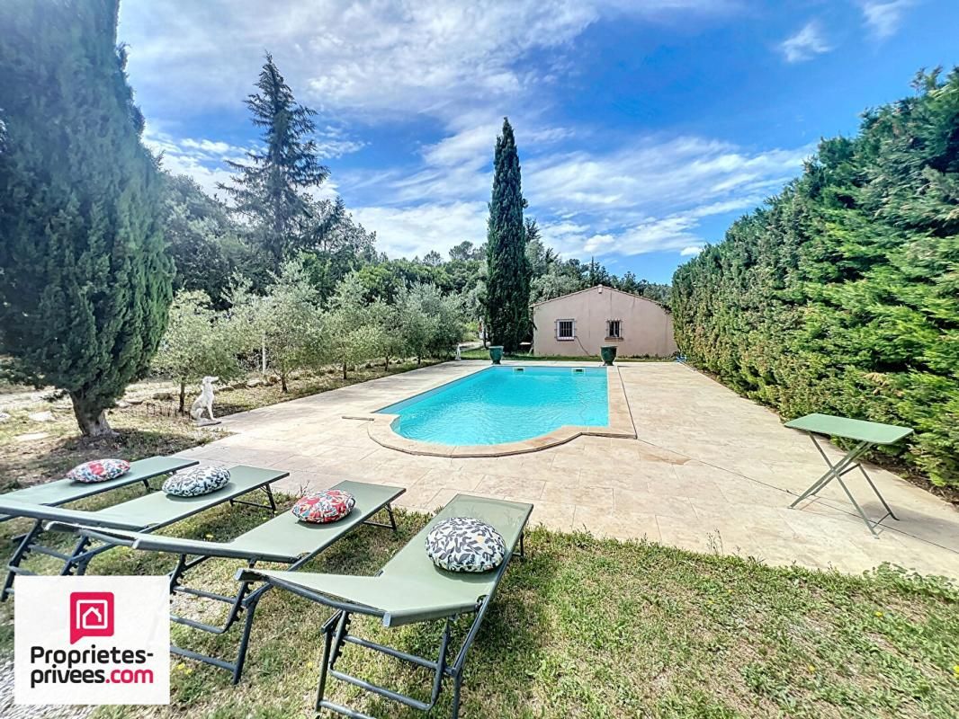 RIANS Villa T5 185 m²  avec piscine, atelier sur 1625 m²