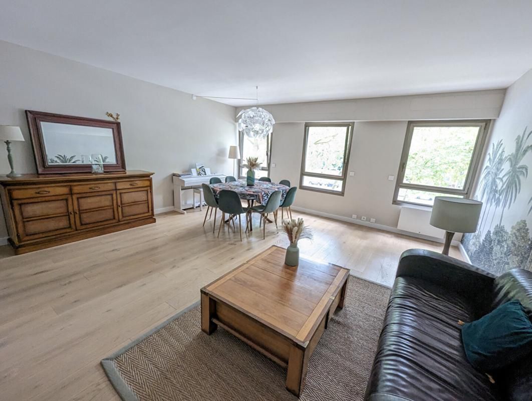 Appartement Versailles 6 pièce(s) 121 m2