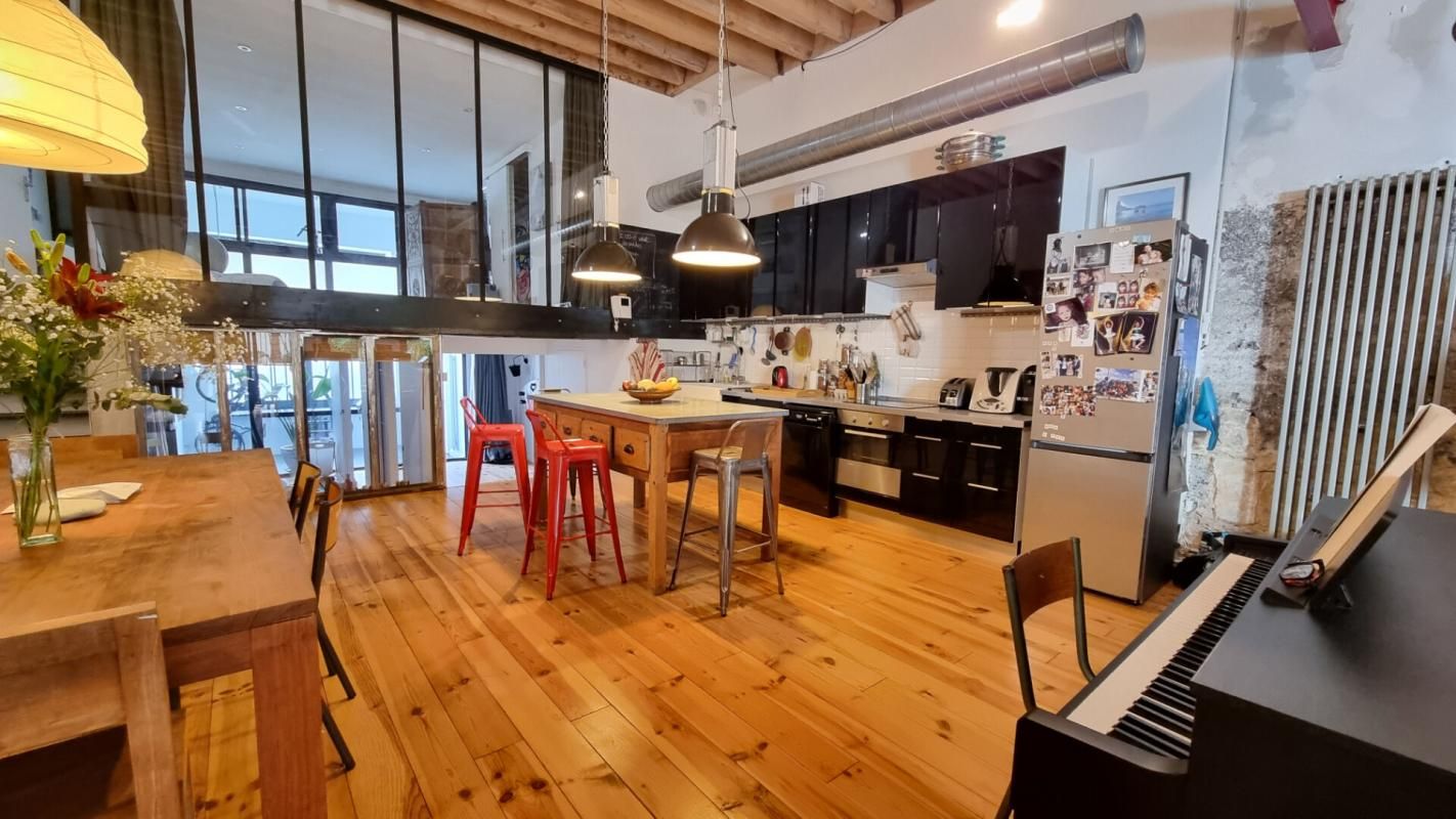 LYON-3E-ARRONDISSEMENT Appartement Lyon Loft 3 pièces 142 m2 avec jardin 4