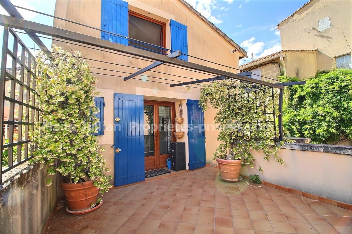 Maison de 74 m2 avec terrasse au coeur de St Quentin-la-Poterie