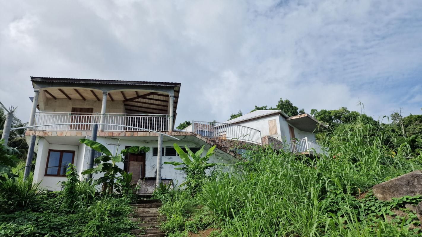 Maison à rénover de 180 m² à TROIS-RIVIERES 97114 Guadeloupe