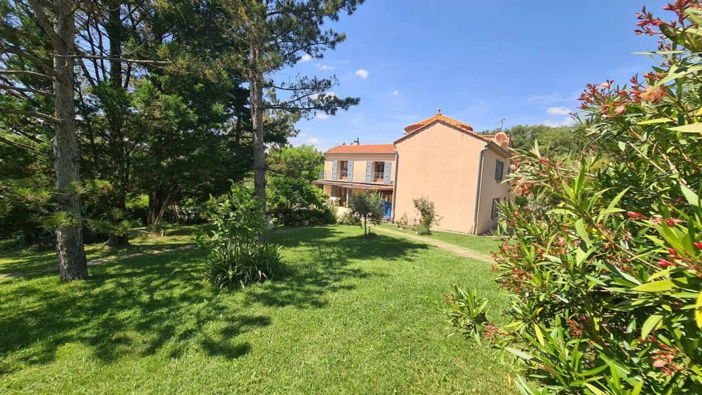 ESPELUCHE Maison avec piscine 2