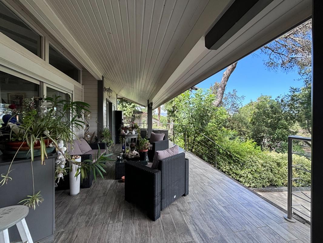 Maison Gassin 4 pièce(s) 63.3 m2