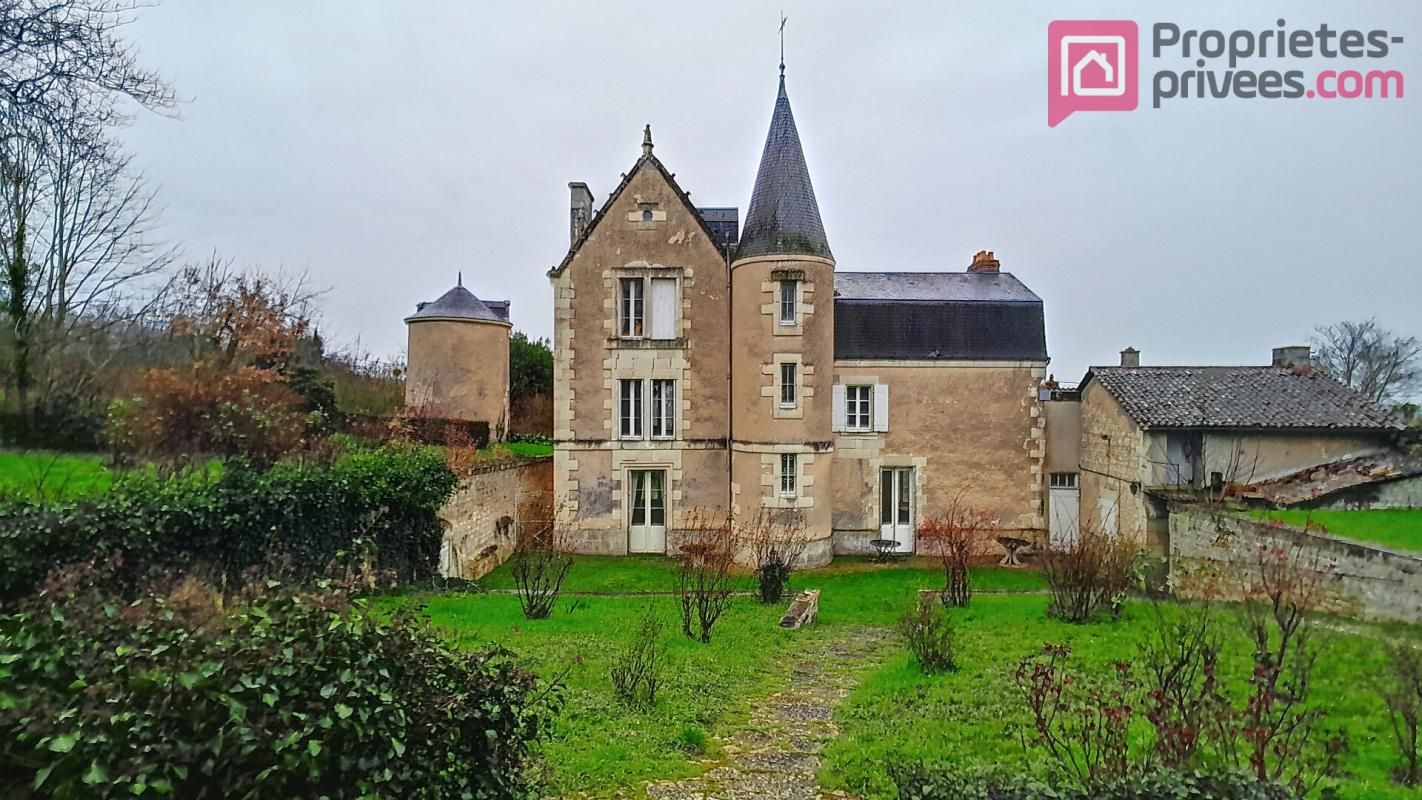 BEAUMONT Manoir Beaumont Saint Cyr 11 pièce(s) 320 m2 3