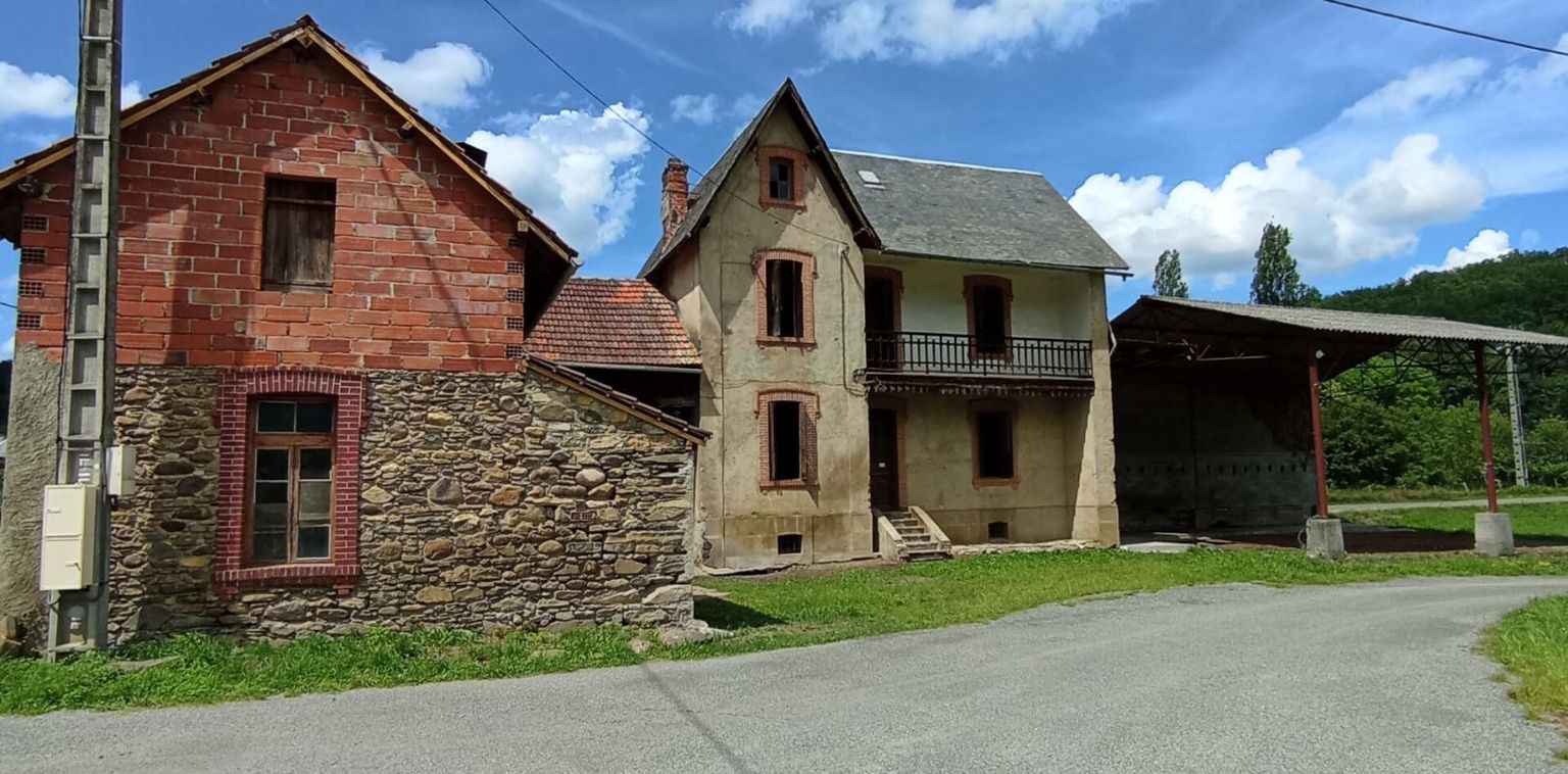 TOURNAY Corps de Ferme à rénover 2