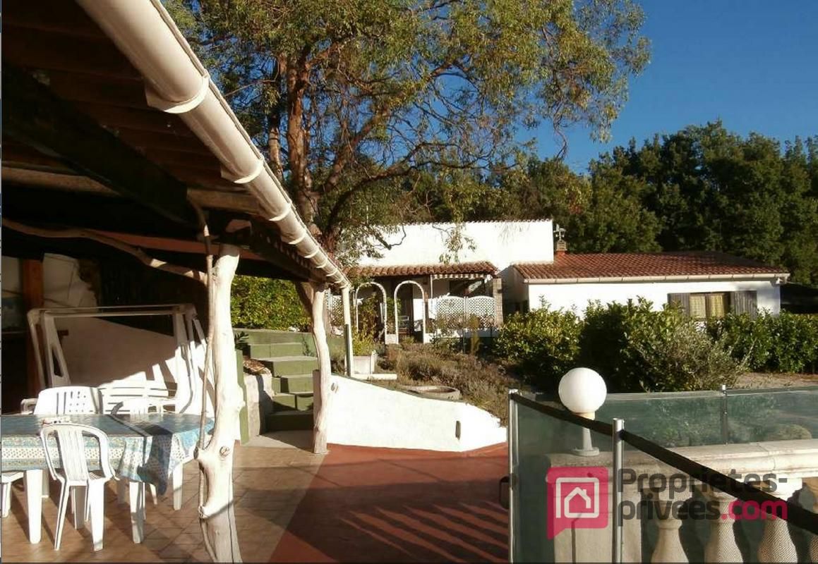 RIEZ Maison Allemagne En Provence 19 pièce(s) 450 m2 2