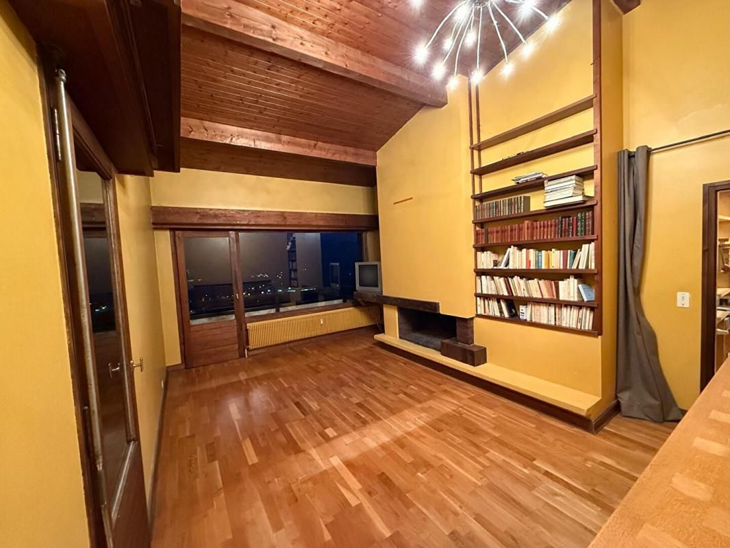 PASSY PASSY COTEAU DUPLEX 95 M2 ,VUE MASSIF DU MONT BLANC , LES ARAVIS 3 CHAMBRES, 324 200 Euros 2