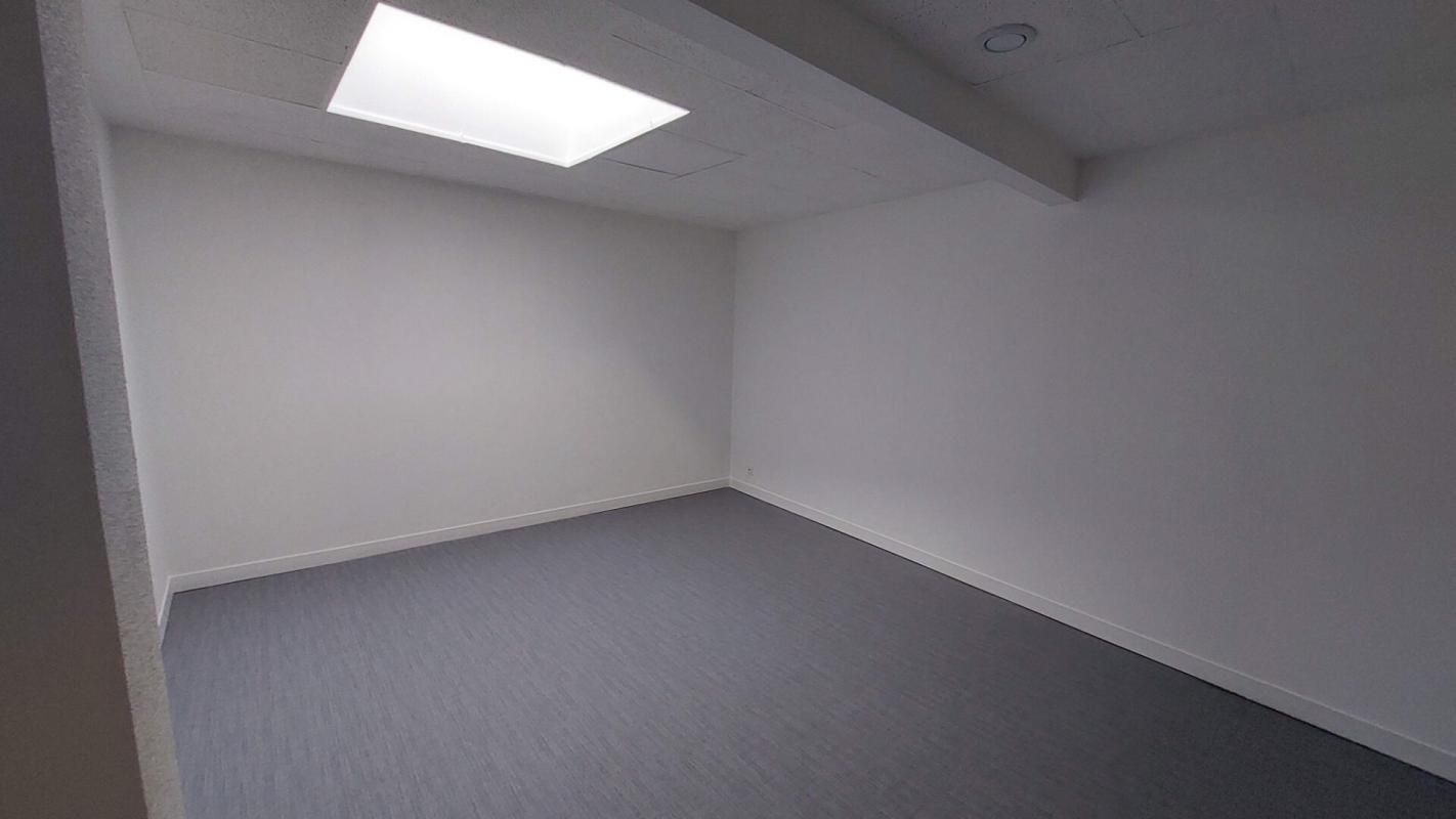 DREUX EXCLUSIVITE DREUX - BUREAUX 63 m² 2