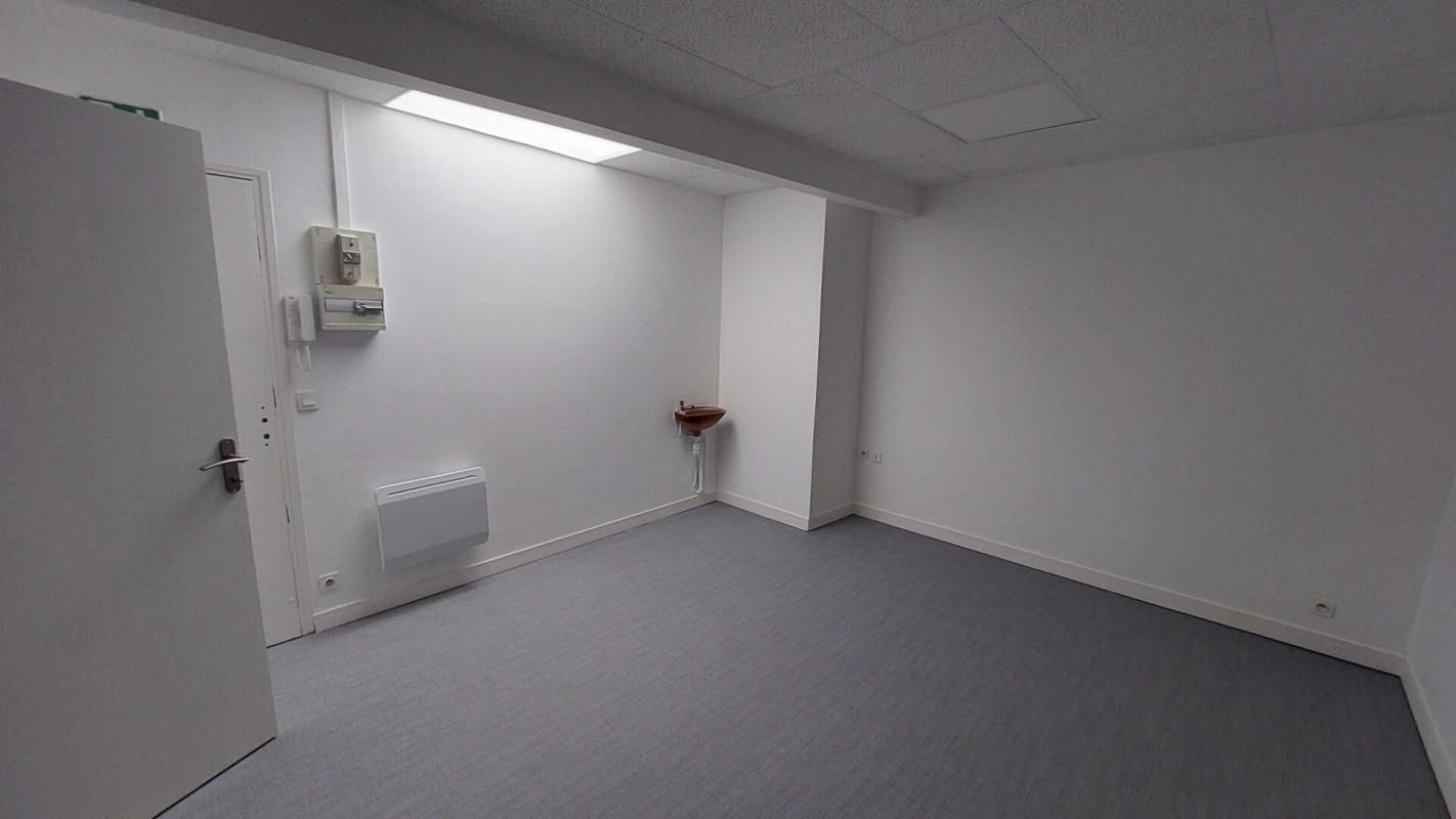 DREUX EXCLUSIVITE DREUX - BUREAUX 63 m² 4