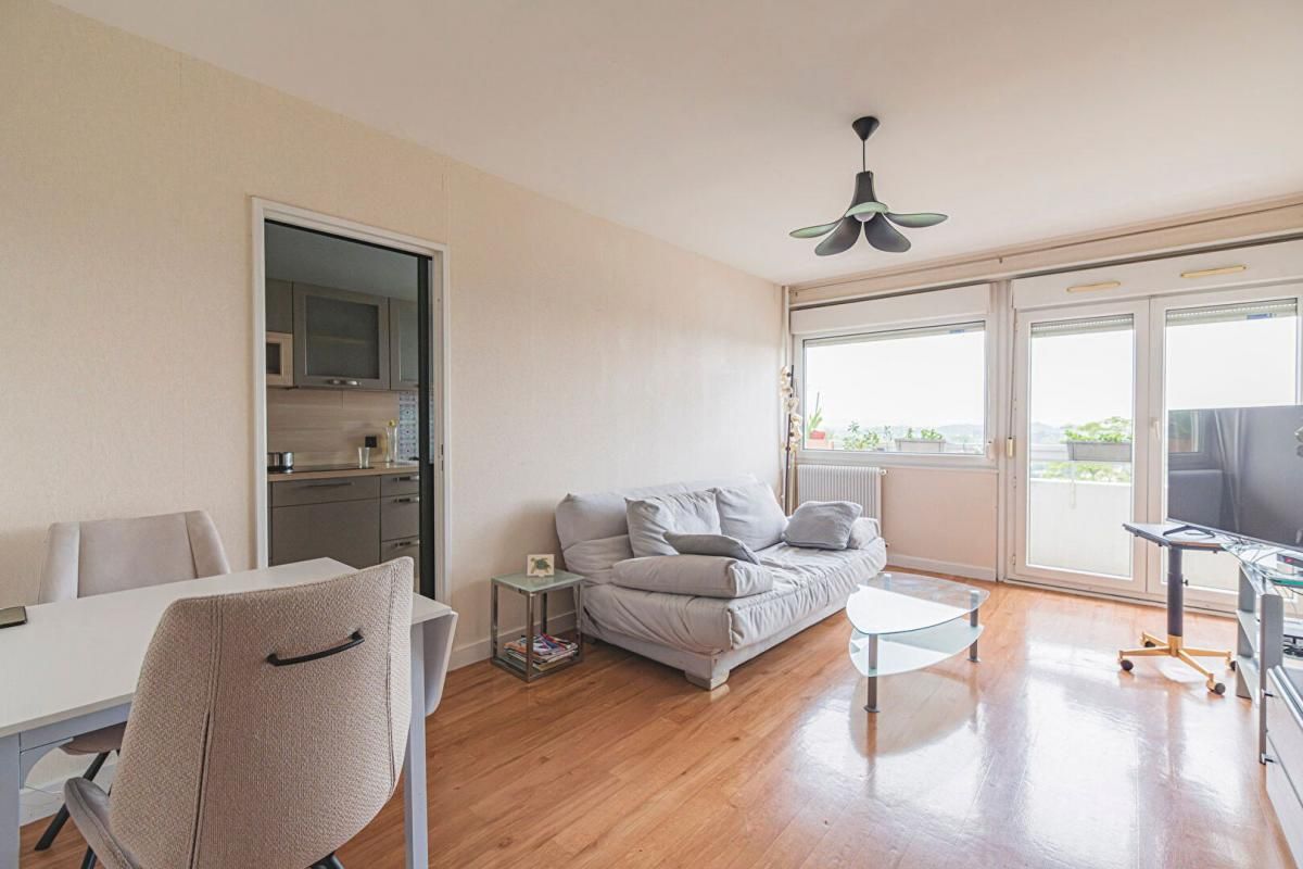 Appartement avec balcon 4 pièces 76 m2