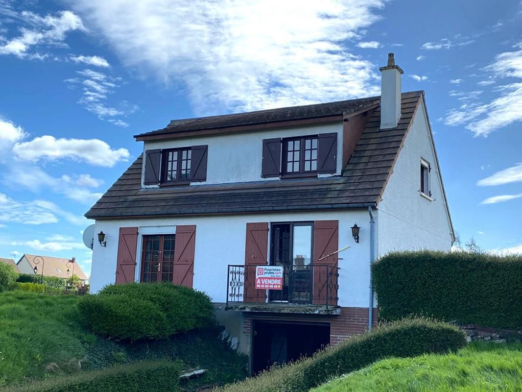 Maison Senantes avec 4 chambres