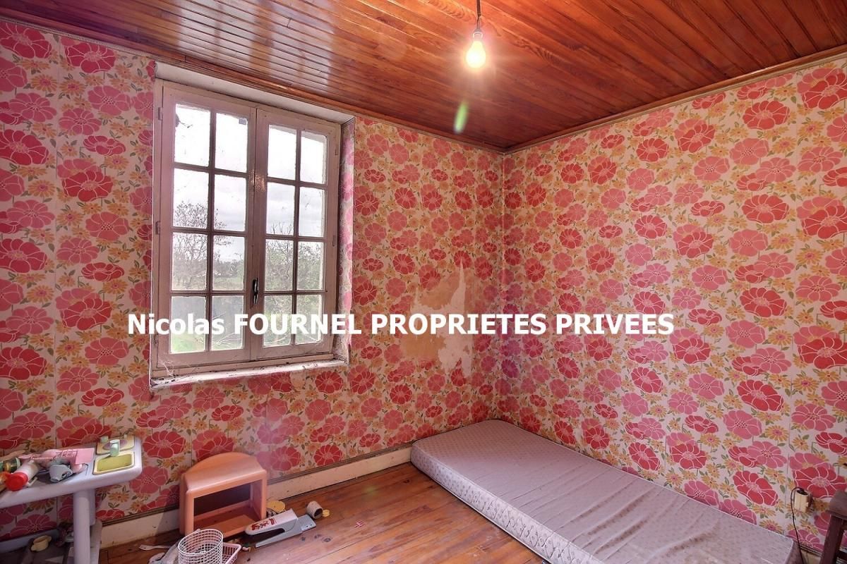 CHALAIN-D'UZORE En Exclusivité maison Chalain D'Uzore 5 pièce(s) 143.5 m2 4