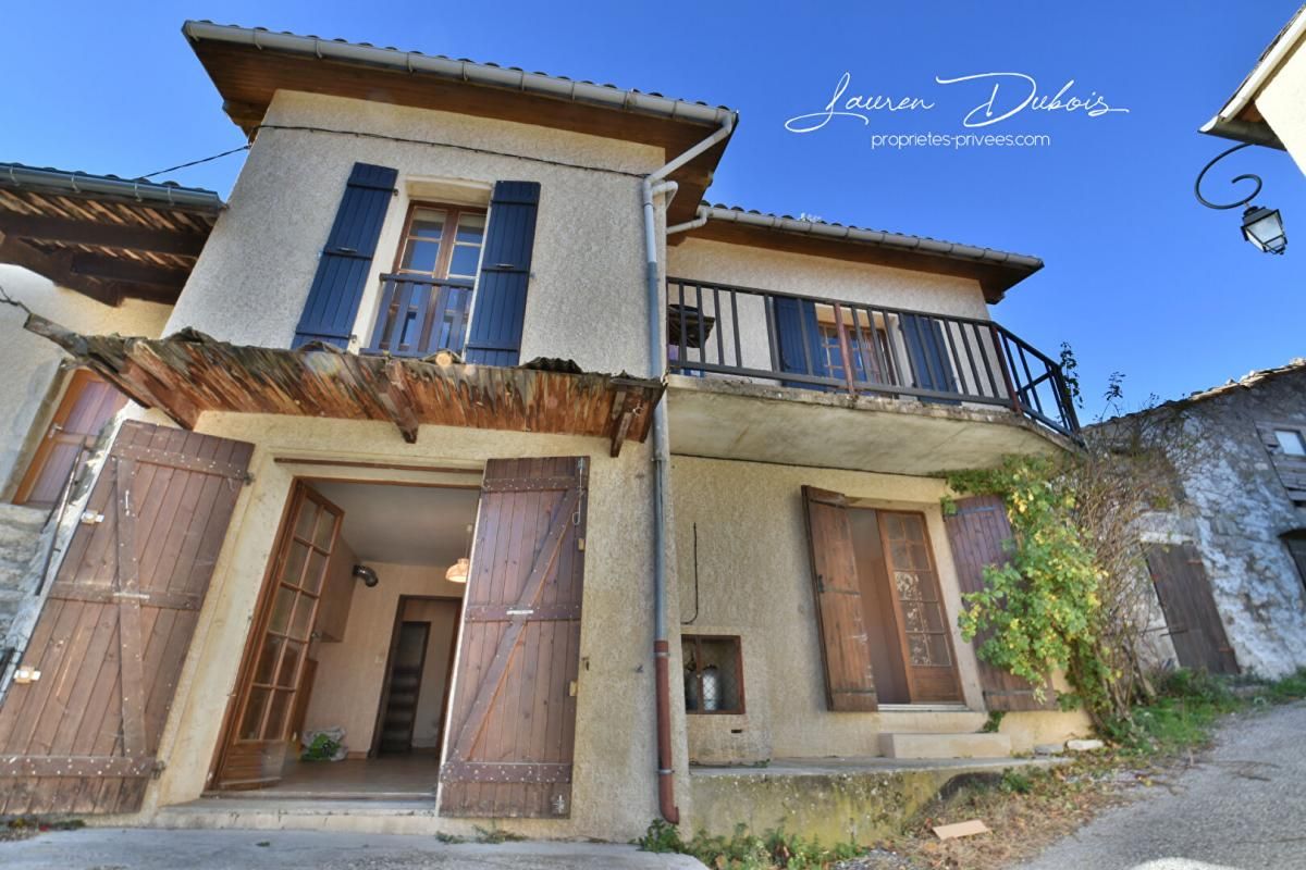 SAINT PIERRE AVEZ, Maison de village avec terrasse, grange et jardin non attenant