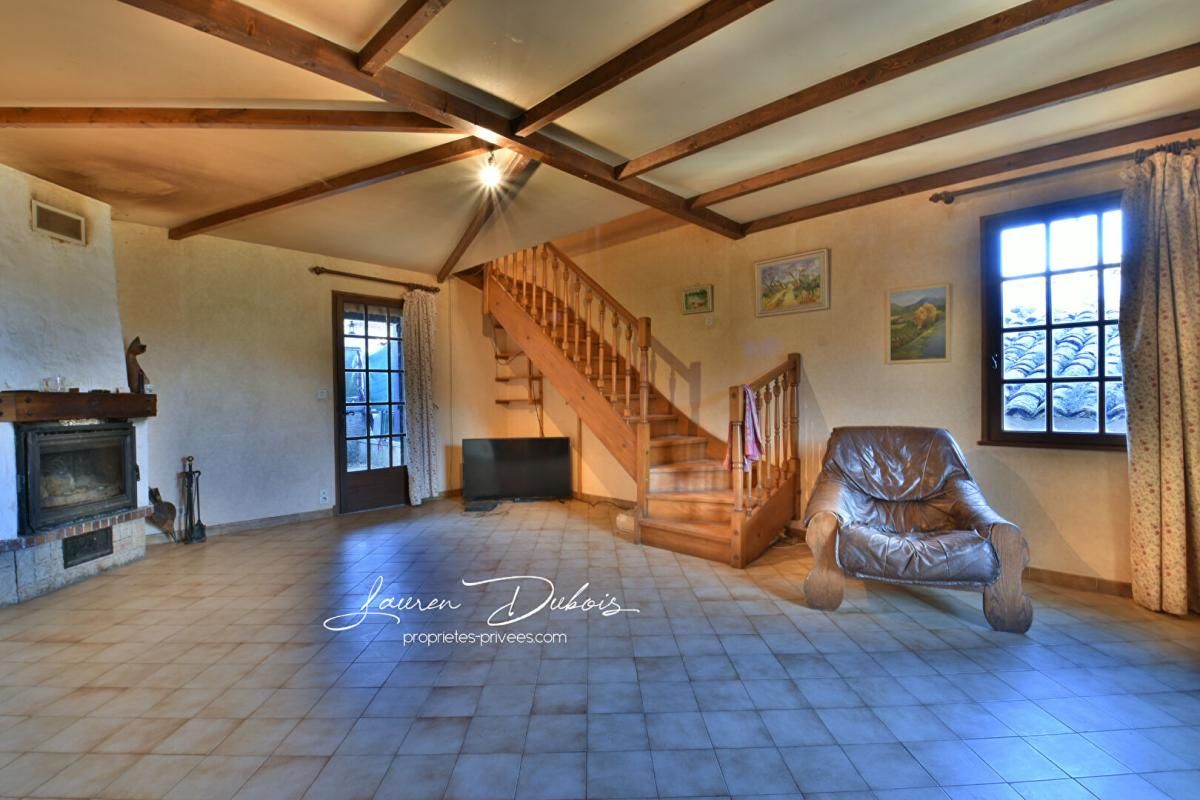LARAGNE-MONTEGLIN SAINT PIERRE AVEZ, Maison de village avec terrasse, grange et jardin non attenant 2