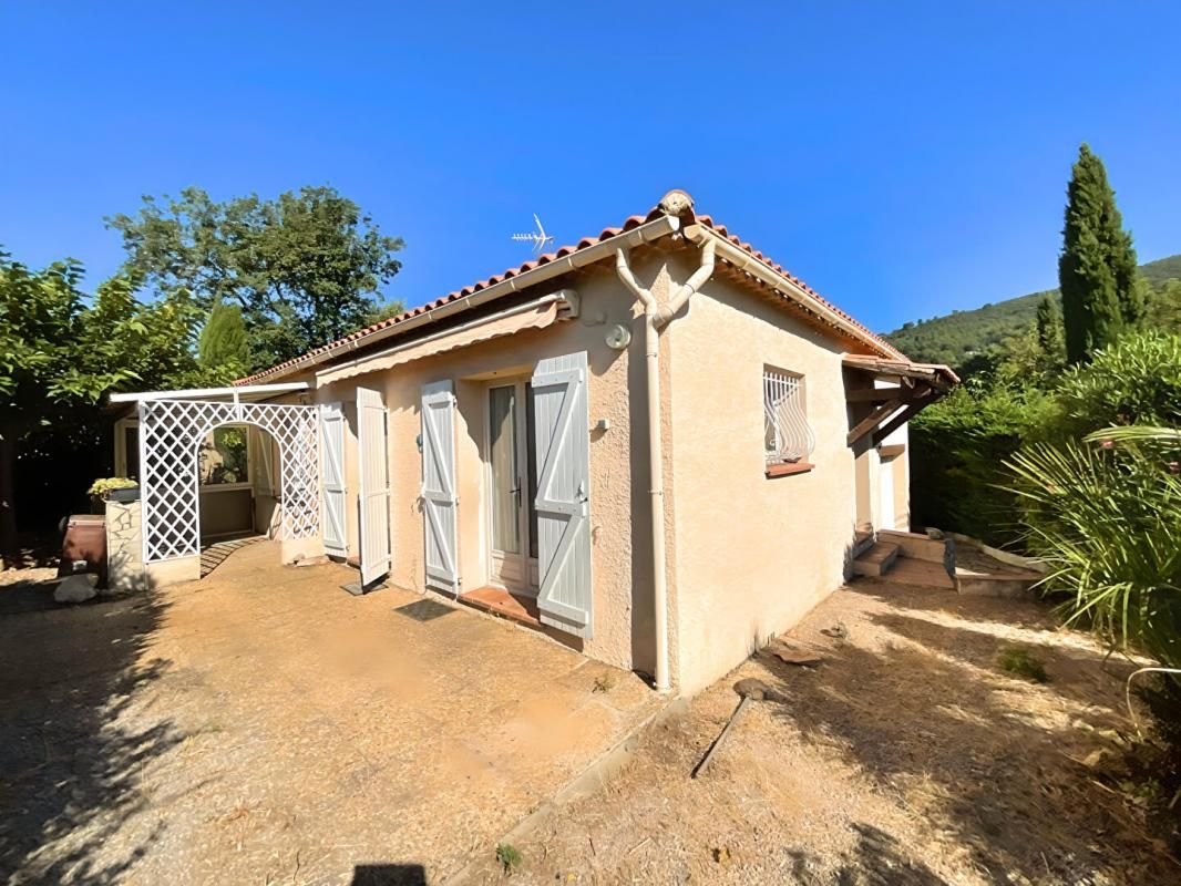 DRAGUIGNAN Maison de plain pied avec garage 3