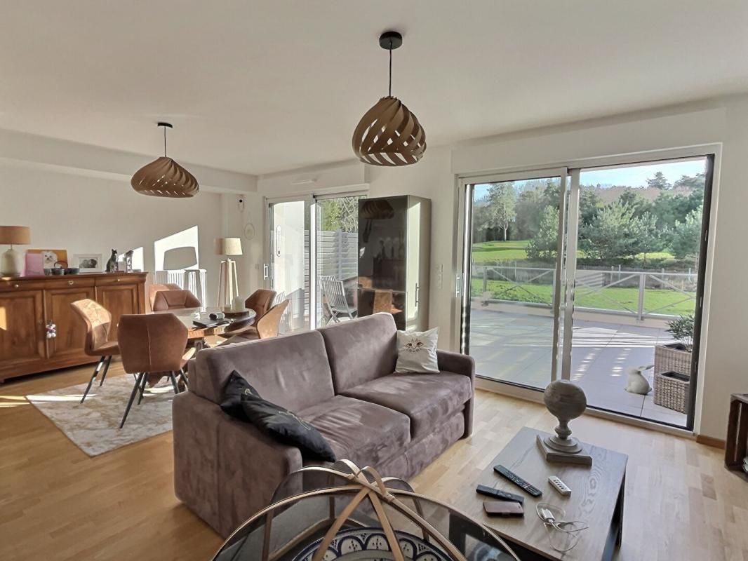 NEUFCHATEL-HARDELOT Superbe duplex 2 CHAMBRES , terrasse , garage et cave avec vue golf - 72.43 m2 3