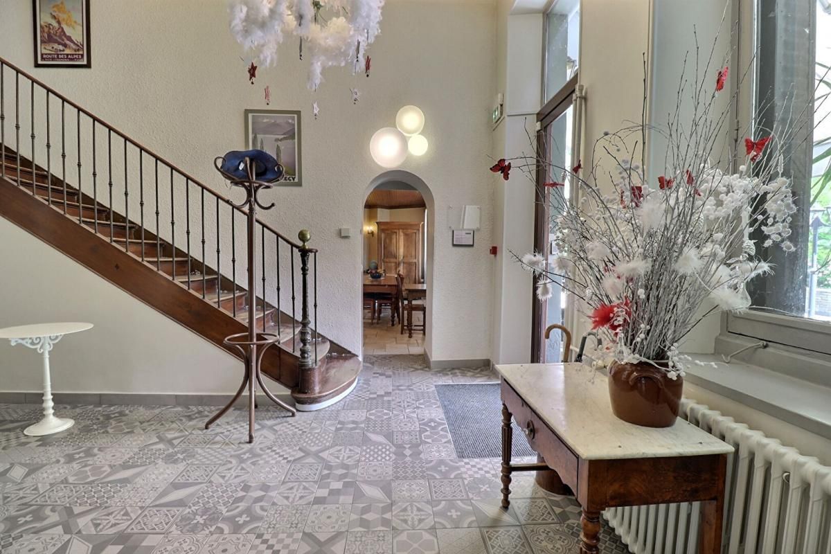 CHAMBERY Demeure de Prestige 18P 406 m² (SAVOIE) 3