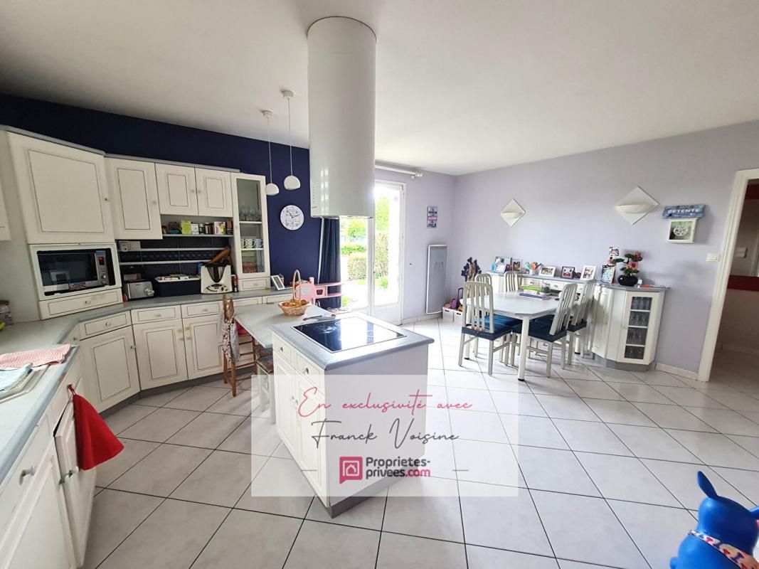 Maison A VENDRE en EXCLUSIVITE - Sainte Florence 3 Chambres -116 m2 env sur terrain de 720 M2 env