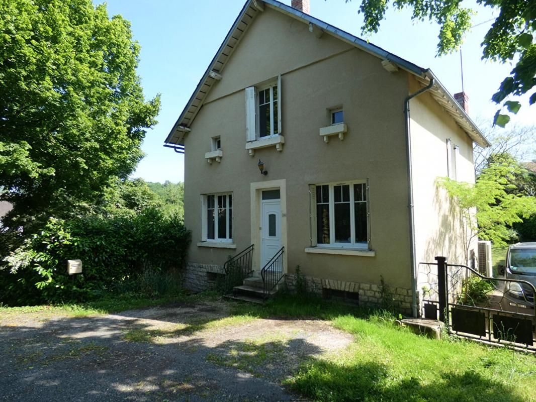 HAUTEFORT Maison 3 chambres / 2 garages / terrain 1302m² 3