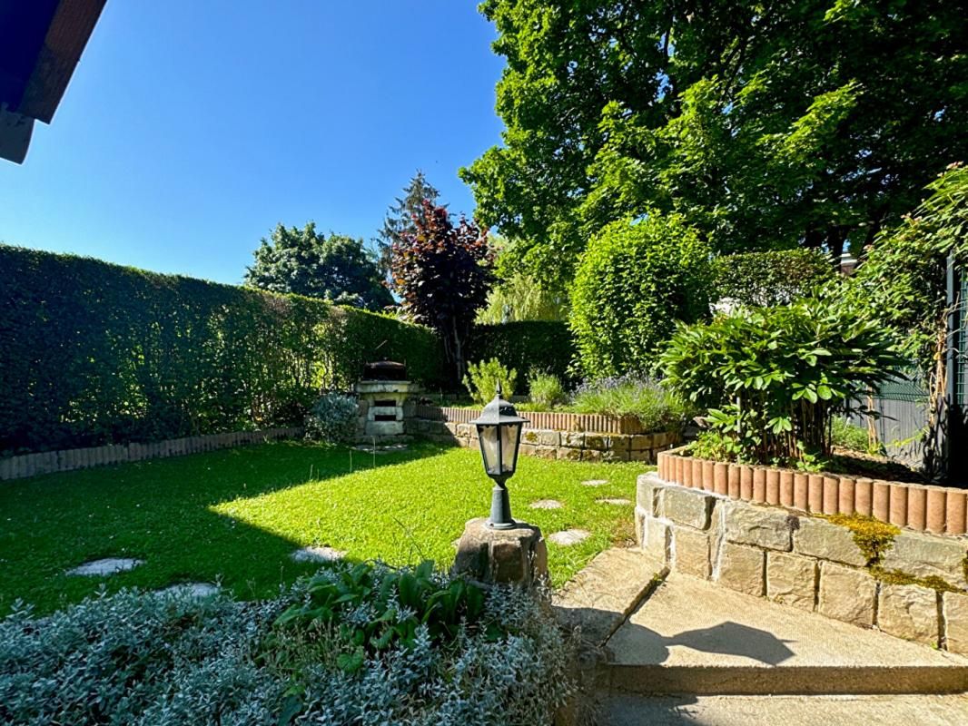 Maison Epinay Sur Orge 4 pièce(s) 95 m2 avec terrasse et jardin