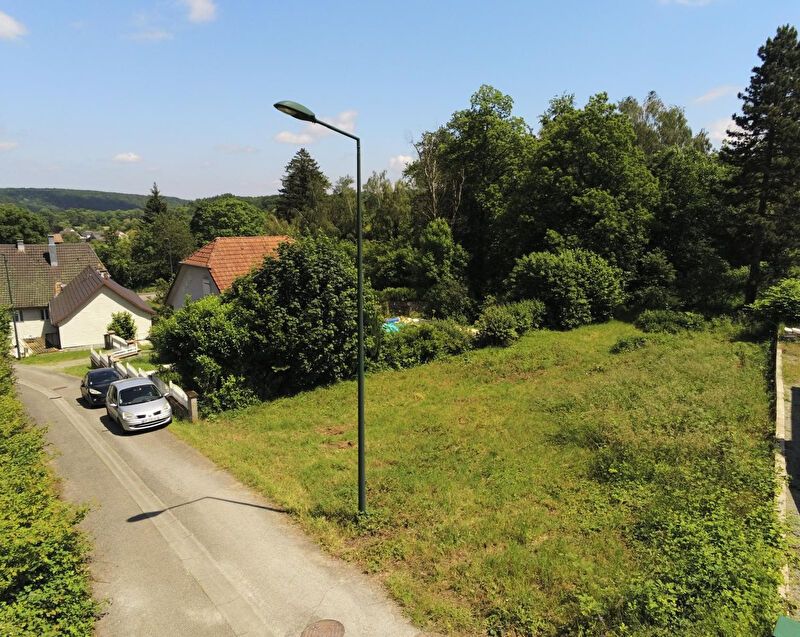 LAUW Terrain 1100 m2 ! 2