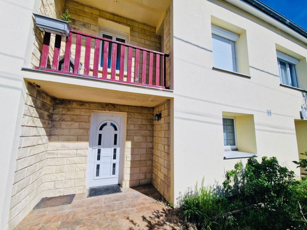 Maison 5 pièces 120 m² - MONTENDRE