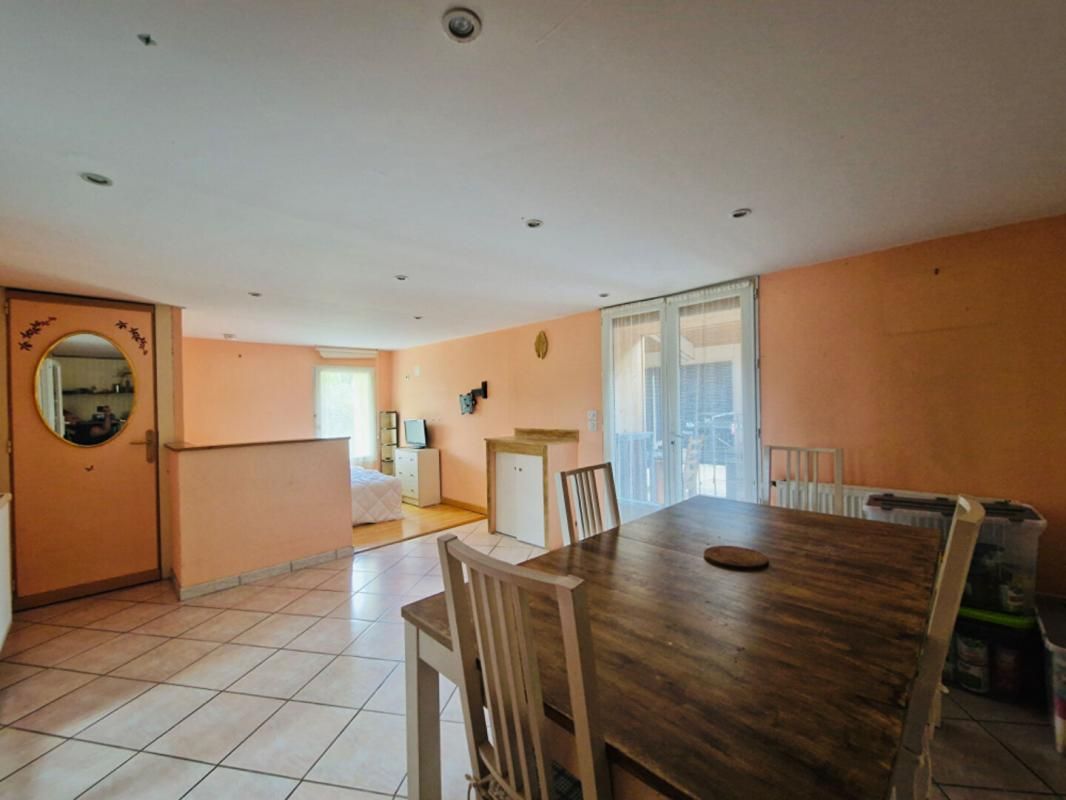 MONTENDRE Maison 5 pièces 120 m² - MONTENDRE 3