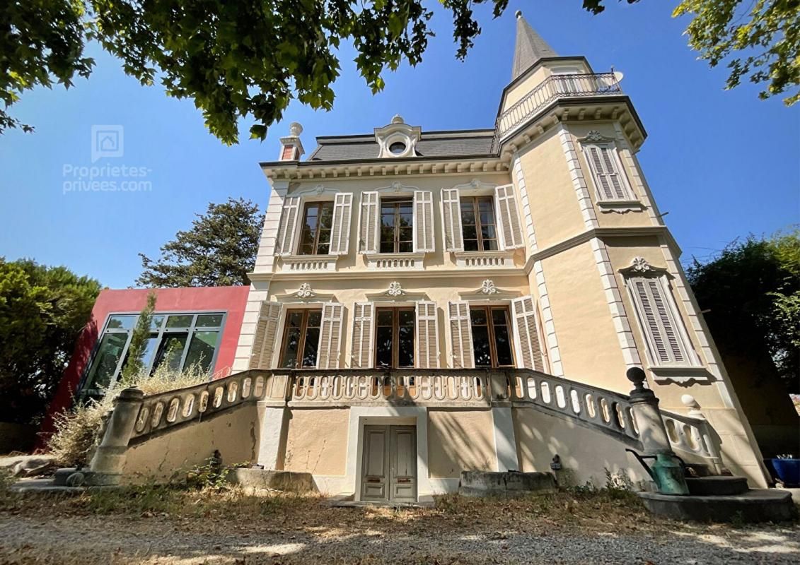 Demeure de prestige Draguignan 6 pièce(s) 187 m2