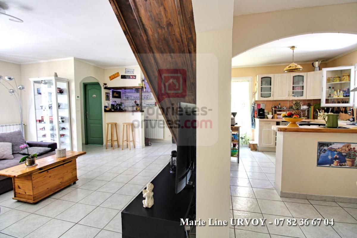 GRAVESON Graveson 13690 - Maison - 3 chambres - Garage/atelier, jardin et cour 2