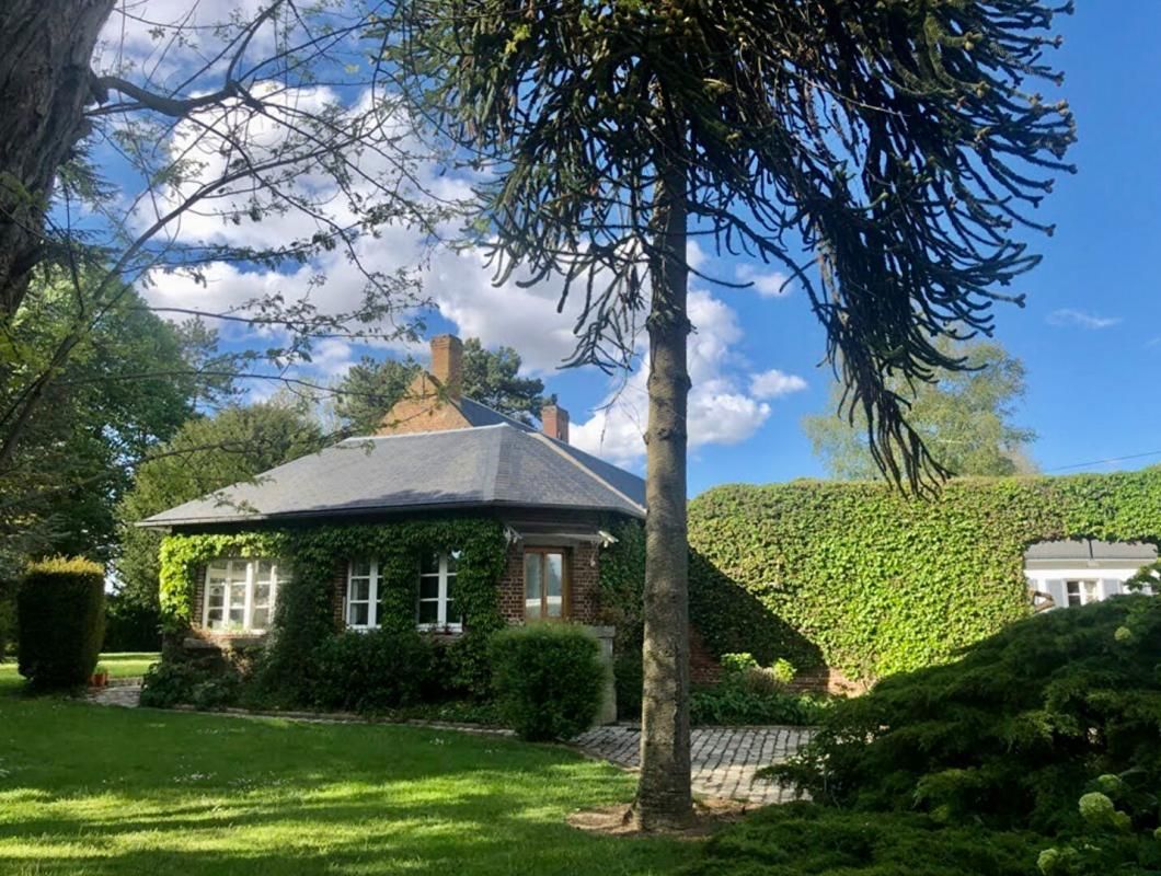ARVILLERS Superbe propriété de 346m2 (6 chambres ) sur une parcelle de 6425m2 (1 h de Paris) 3