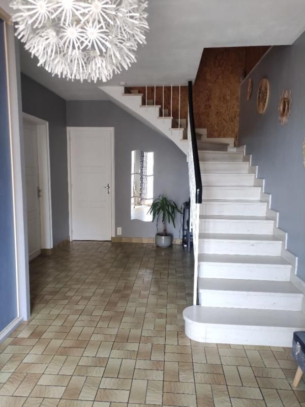 POUZAUGES Maison Pouzauges 6 pièces,  135 m² 2