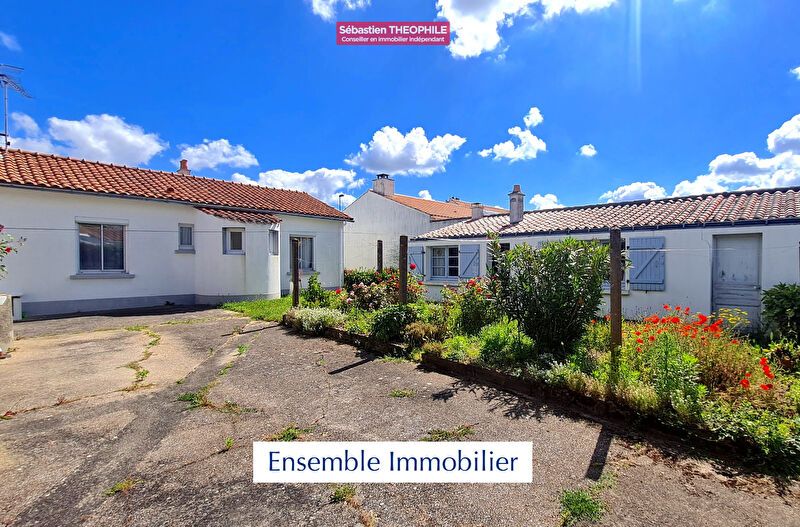 Maisons et entrepôts - 291M2 - BEAUVOIR-SUR-MER