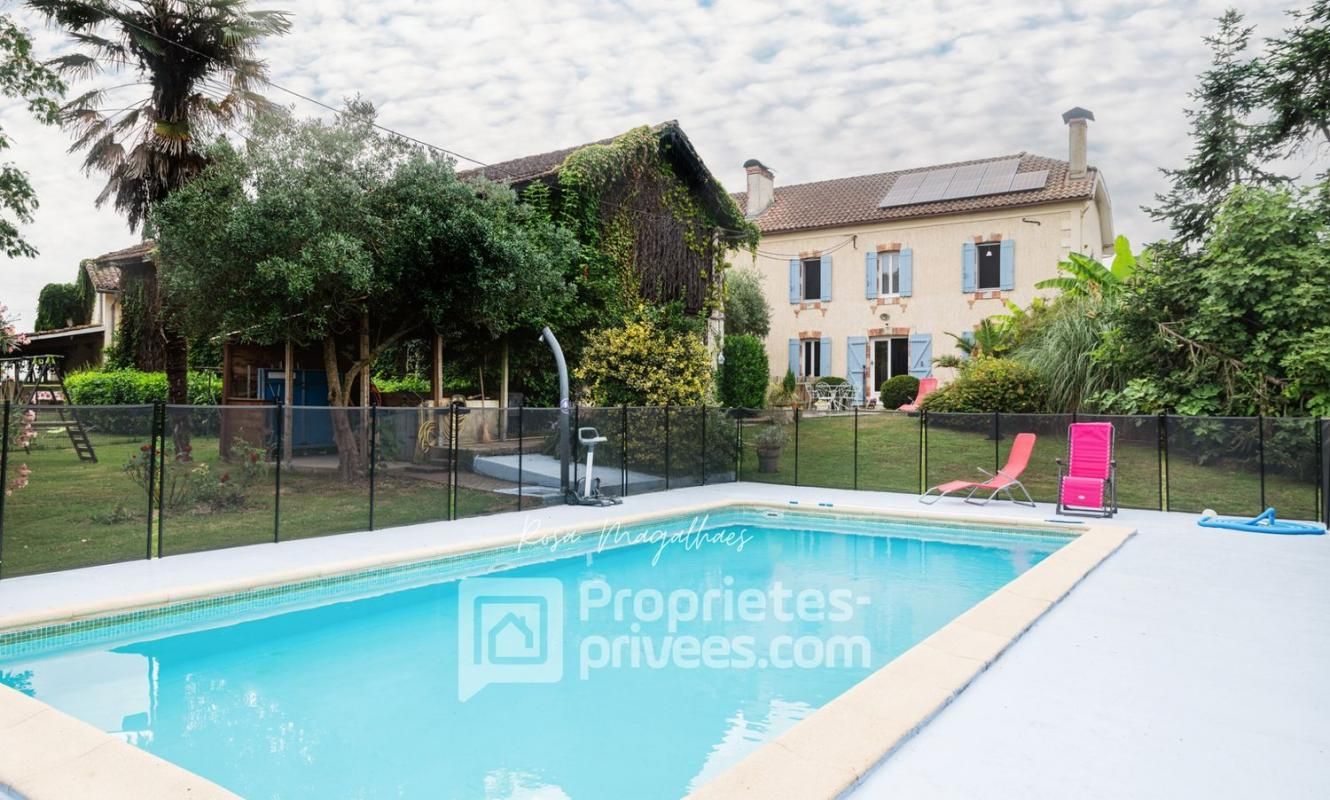 À vendre : Magnifique maison de pays avec gîte, proche de Saint Sever
