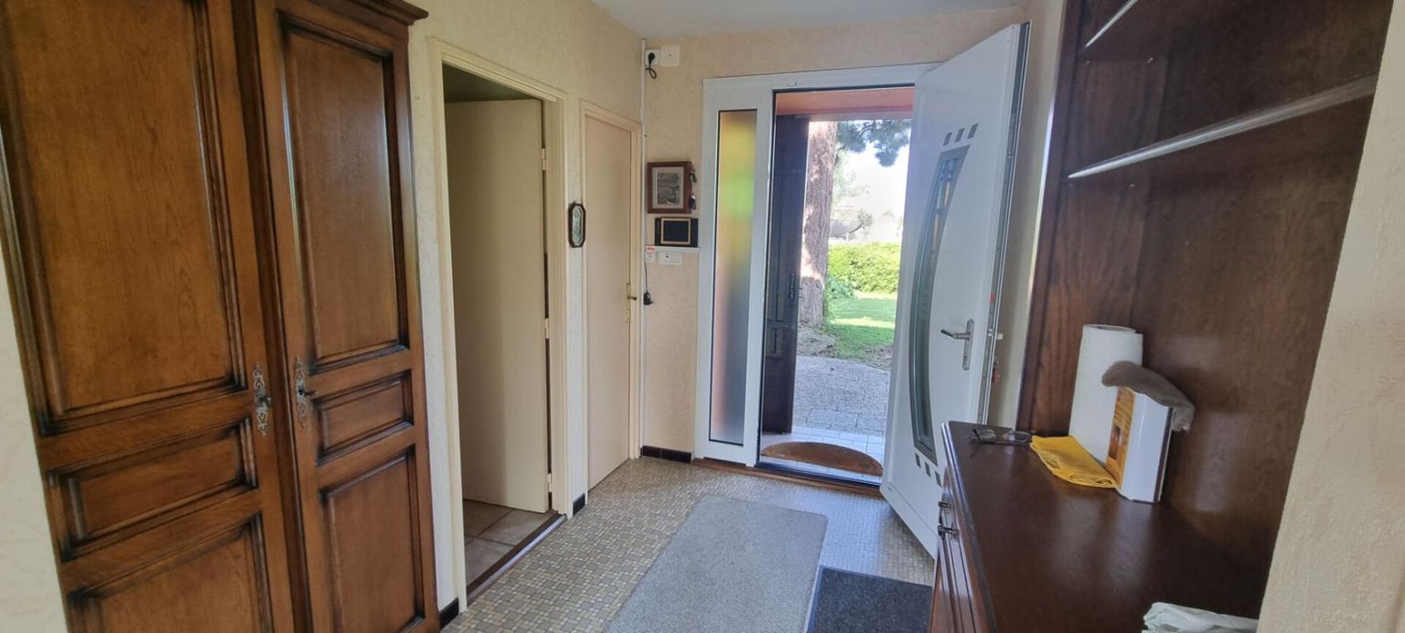 AUDINCOURT MAISON 3 CHAMBRES + 4 GARAGES - SANS VIS-A-VIS 2