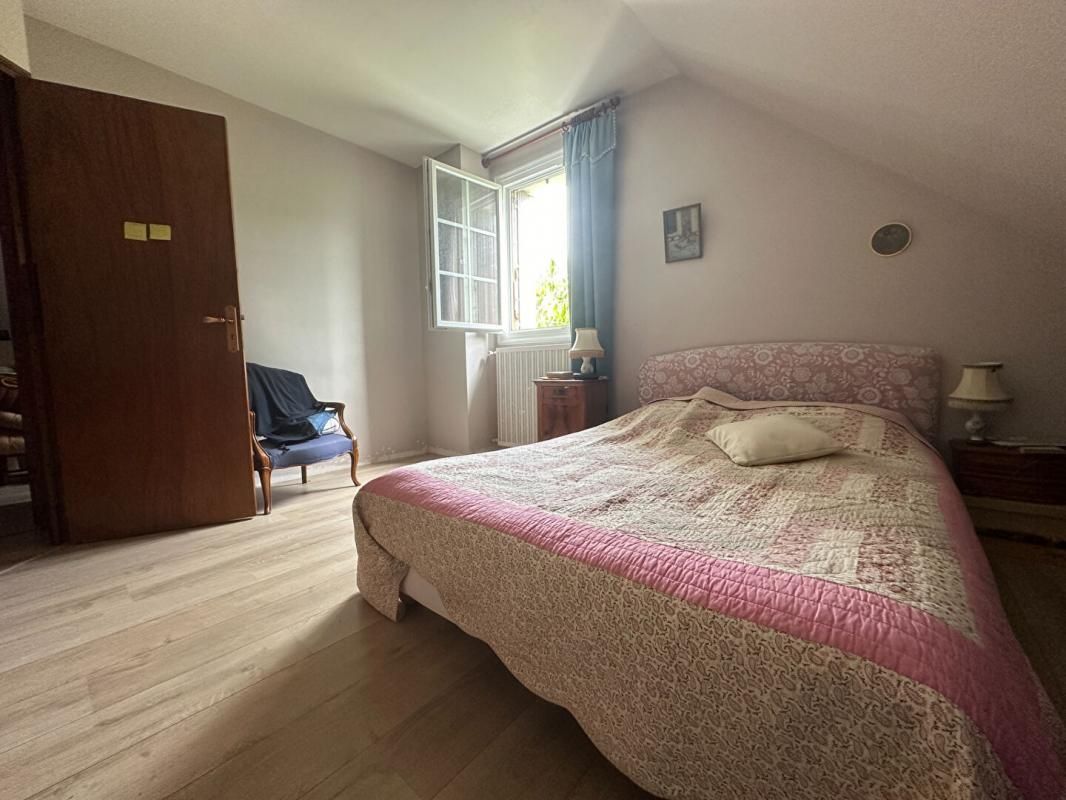 SAINTE-LUCE-SUR-LOIRE Maison 6 pièce(s) 105 m2 4