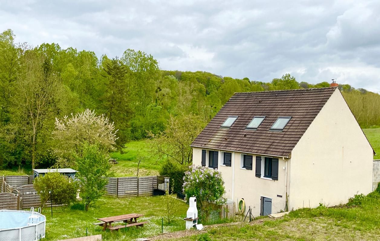Maison  6 pièce(s) 104 m2 +  Terrain de 724 m2