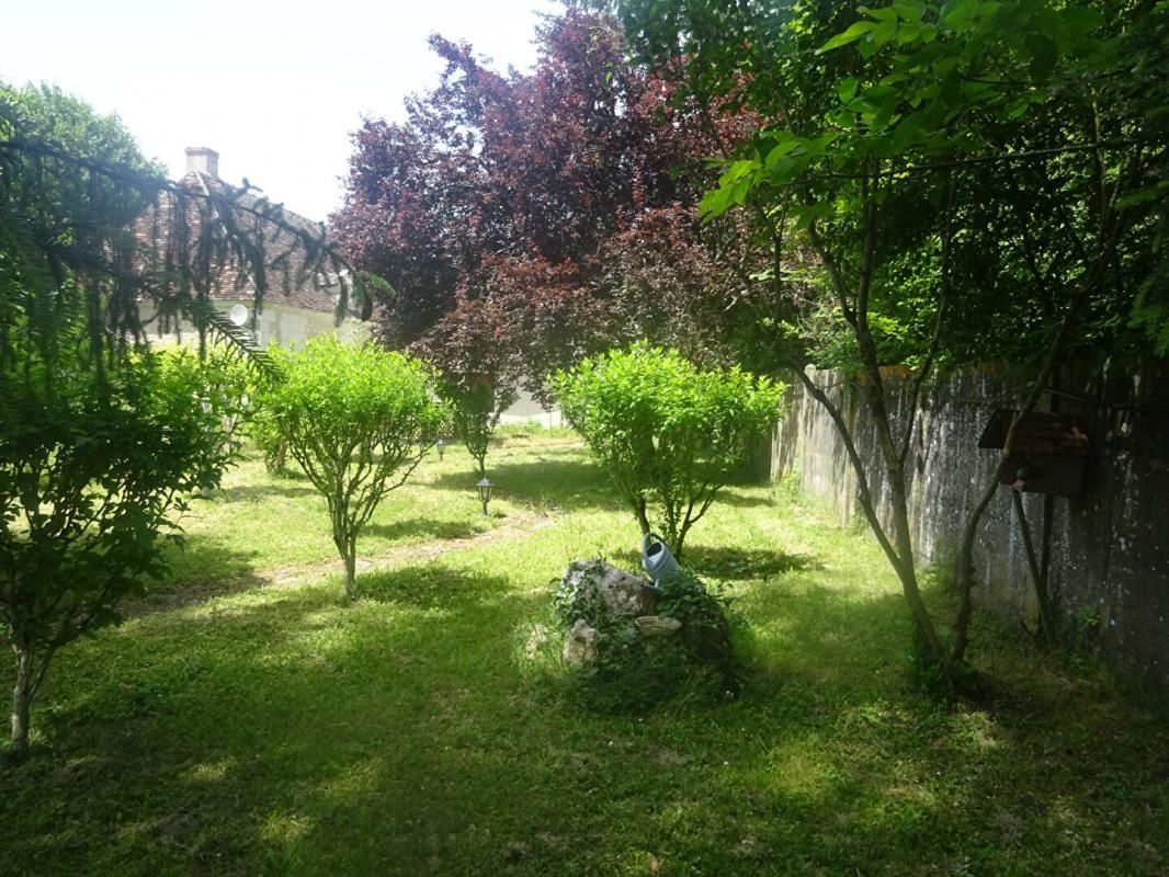 MARTIZAY Maison Martizay 4 pièce(s) 100 m2 2